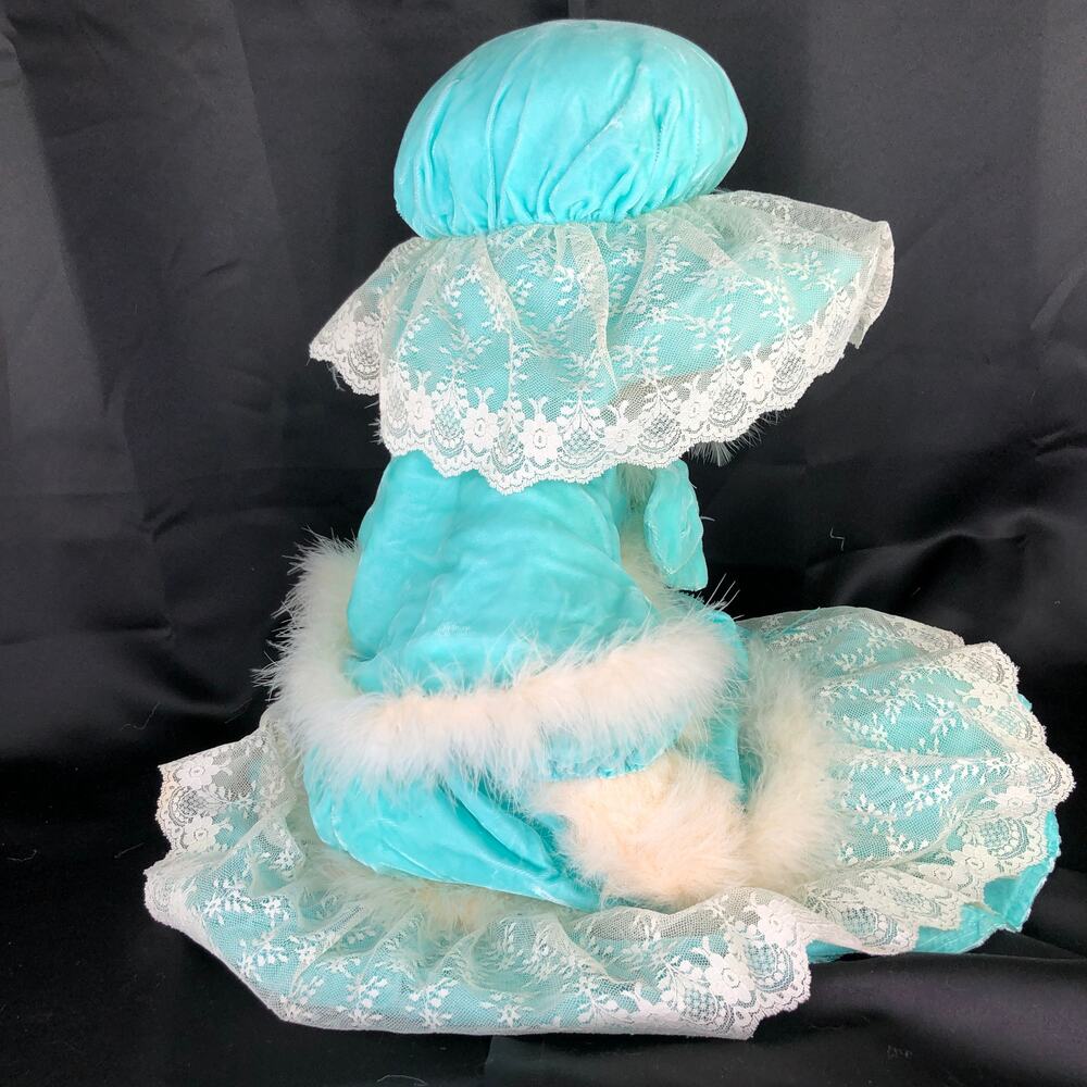 Tilly Collectibles Carlotta Cat White Plush Kitty Victorian Blue Dress VTG 1987 - Picture 4 of 10